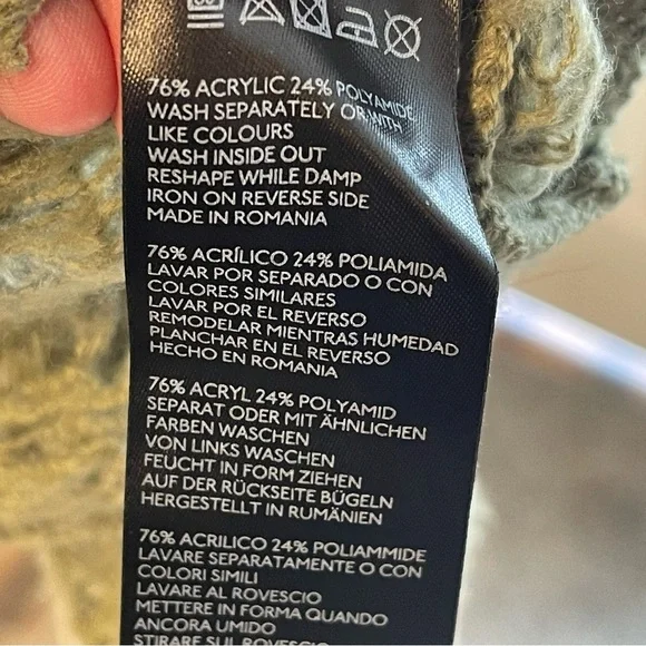 BDG URBAN OUTFITTERS Ladder Cobweb Crop Sweater, Olive, Grunge, Y2K, Beachy, M - Picture 10 of 10